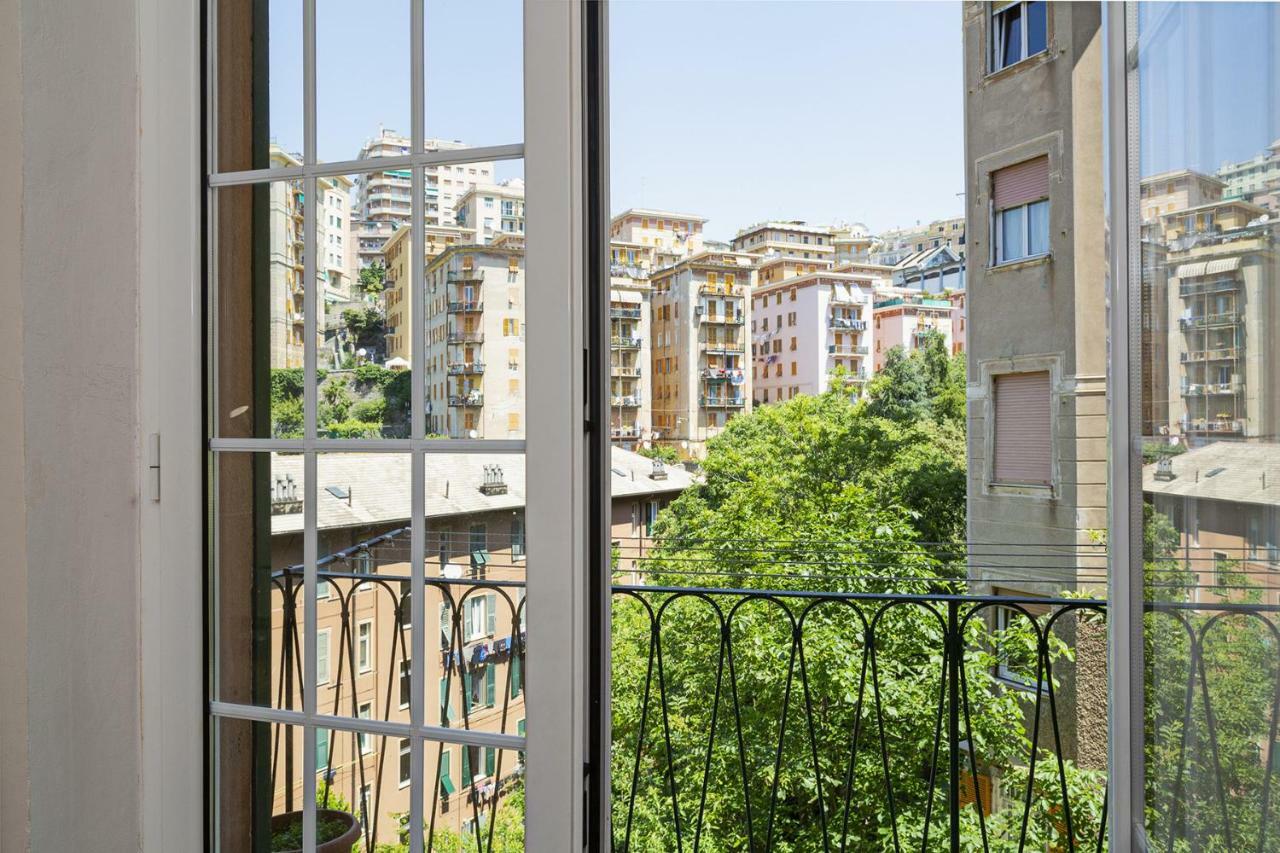 Sunny Apartment Over The Harbor Genova Kültér fotó